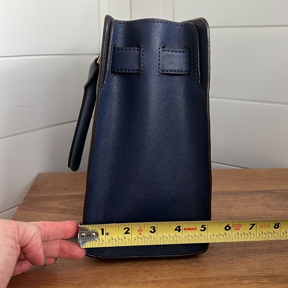 NWT Michael Kors Dillon satchel - Picture 5 of 17